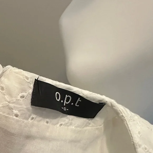 o.p.t Chic White Midi Dress with Puff Sleeves - Picture 9 of 10